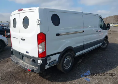 2019 Ford Transit-150 z USA, uszkodzony, nr VIN 1FTYE2YM3KKB46097